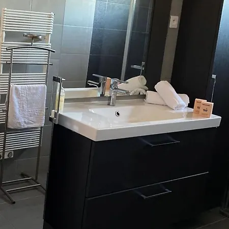 Jolie Villa, Piscine, 10min Centre Ville, Wifi * モンペリエ