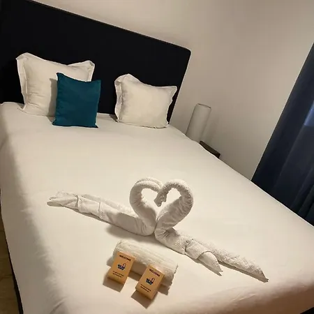 Jolie Villa, Piscine, 10min Centre Ville, Wifi * モンペリエ
