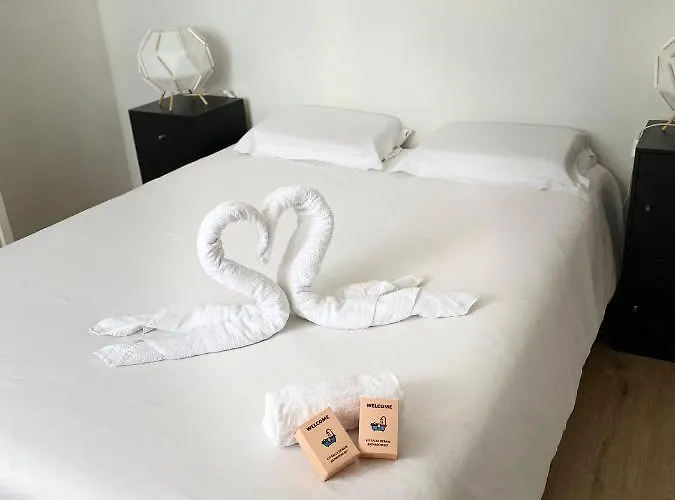 Jolie Villa, Piscine, 10min Centre Ville, Wifi